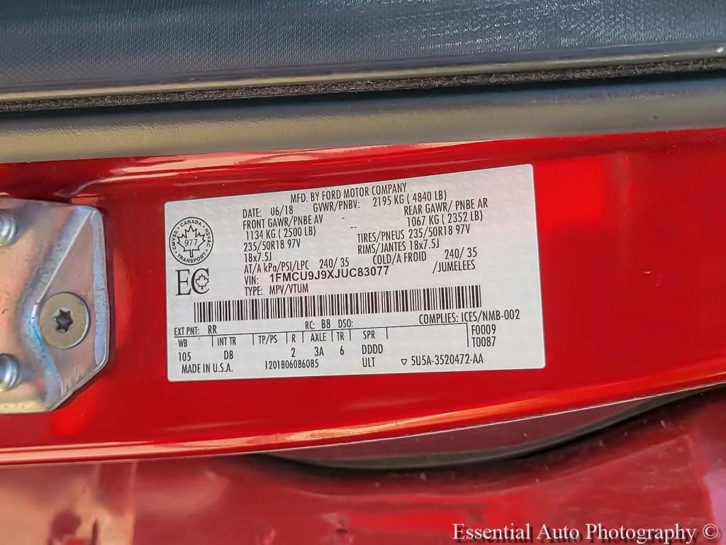 Used 2018 Ford Escape Titanium AWD/4WD image 16