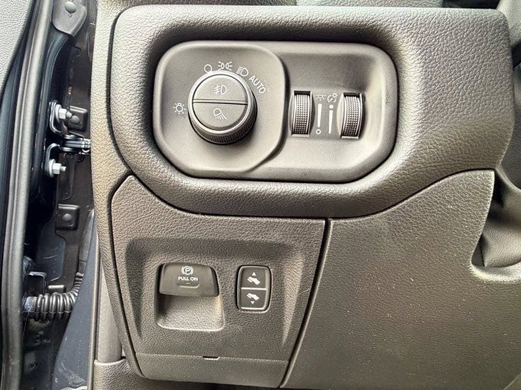 New 2026 RAM 1500 Big Horn AWD/4WD image 27