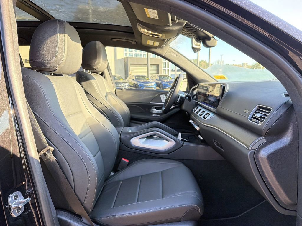 Certified 2024 Mercedes-Benz GLS 450 4MATIC image 22