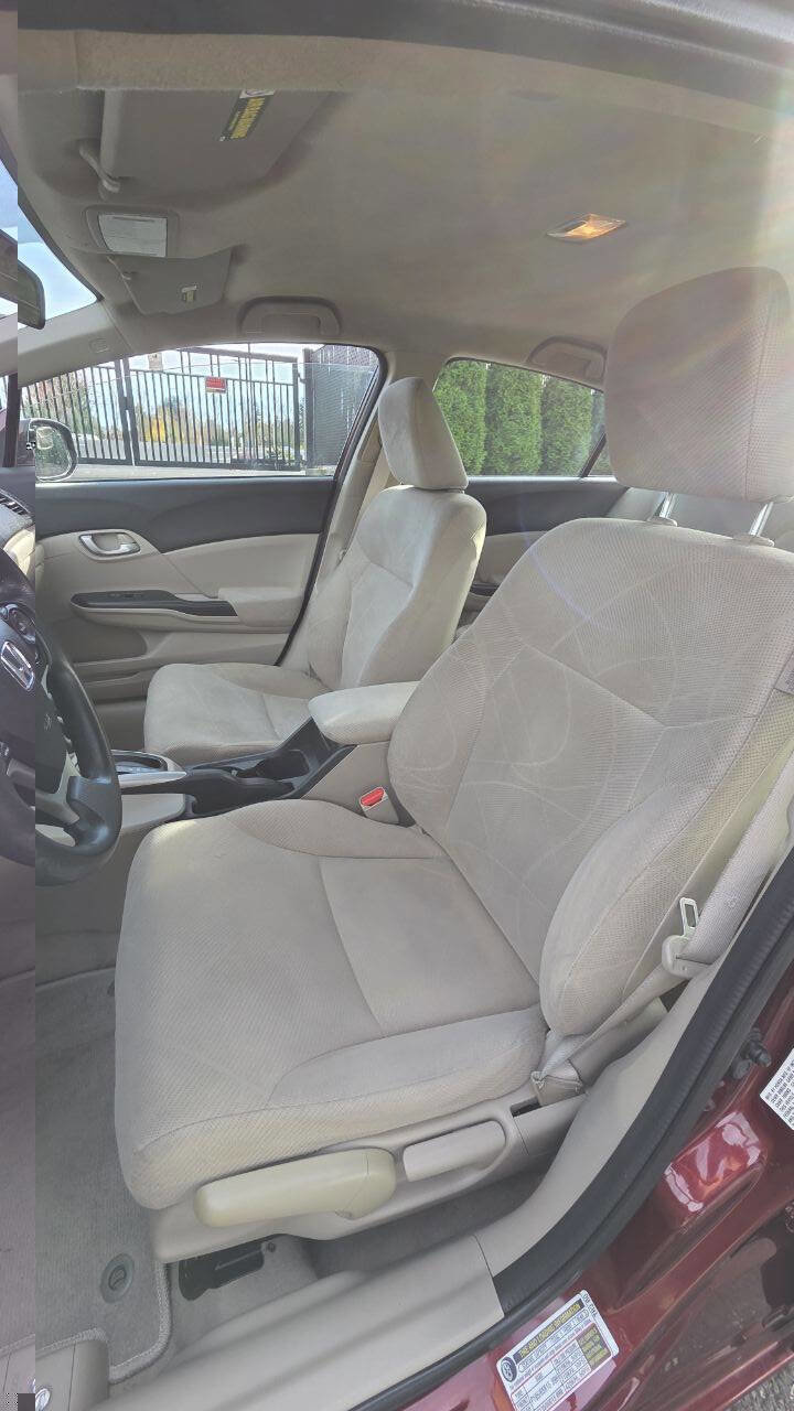 Used 2012 Honda Civic LX image 9