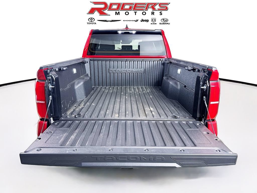 Certified 2026 Toyota Tacoma SR5 AWD/4WD image 23