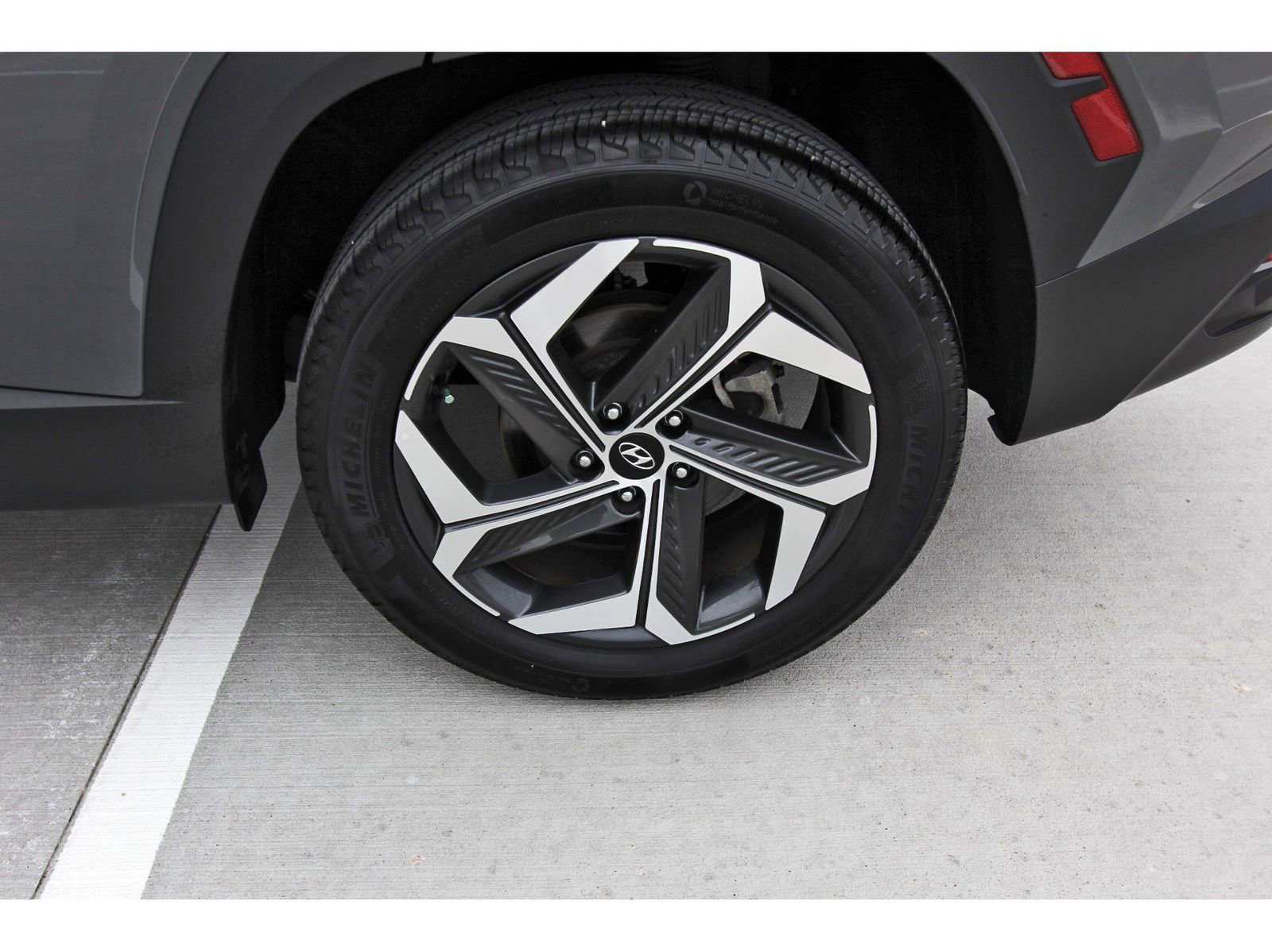Used 2024 Hyundai Tucson SEL AWD/4WD image 29