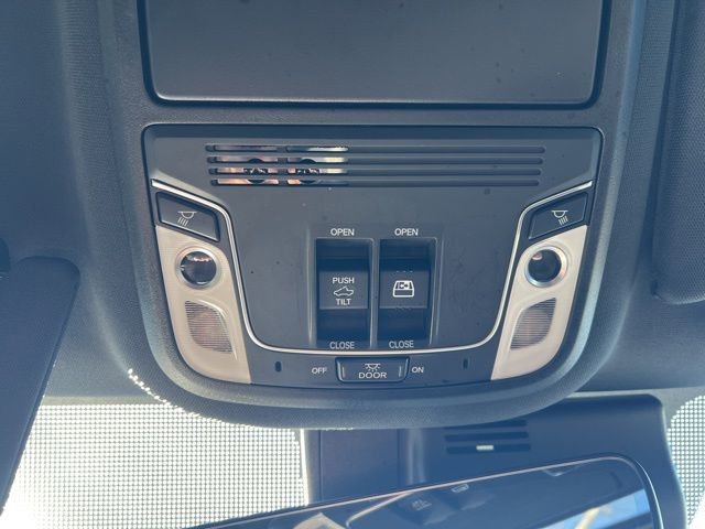 Used 2023 Honda Ridgeline Black Edition image 8