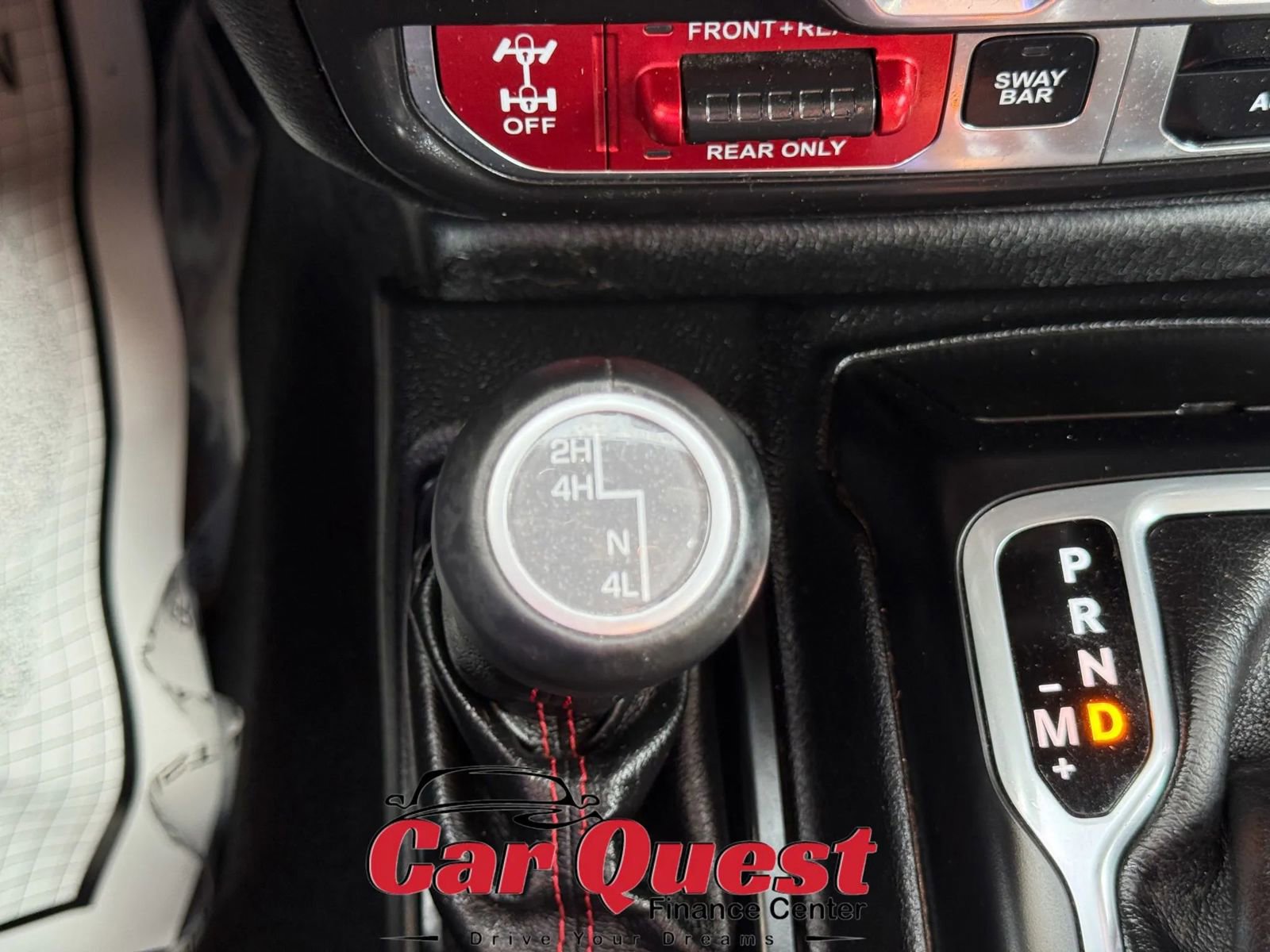 Used 2018 Jeep Wrangler Unlimited Rubicon w/ Dual Top Group image 26