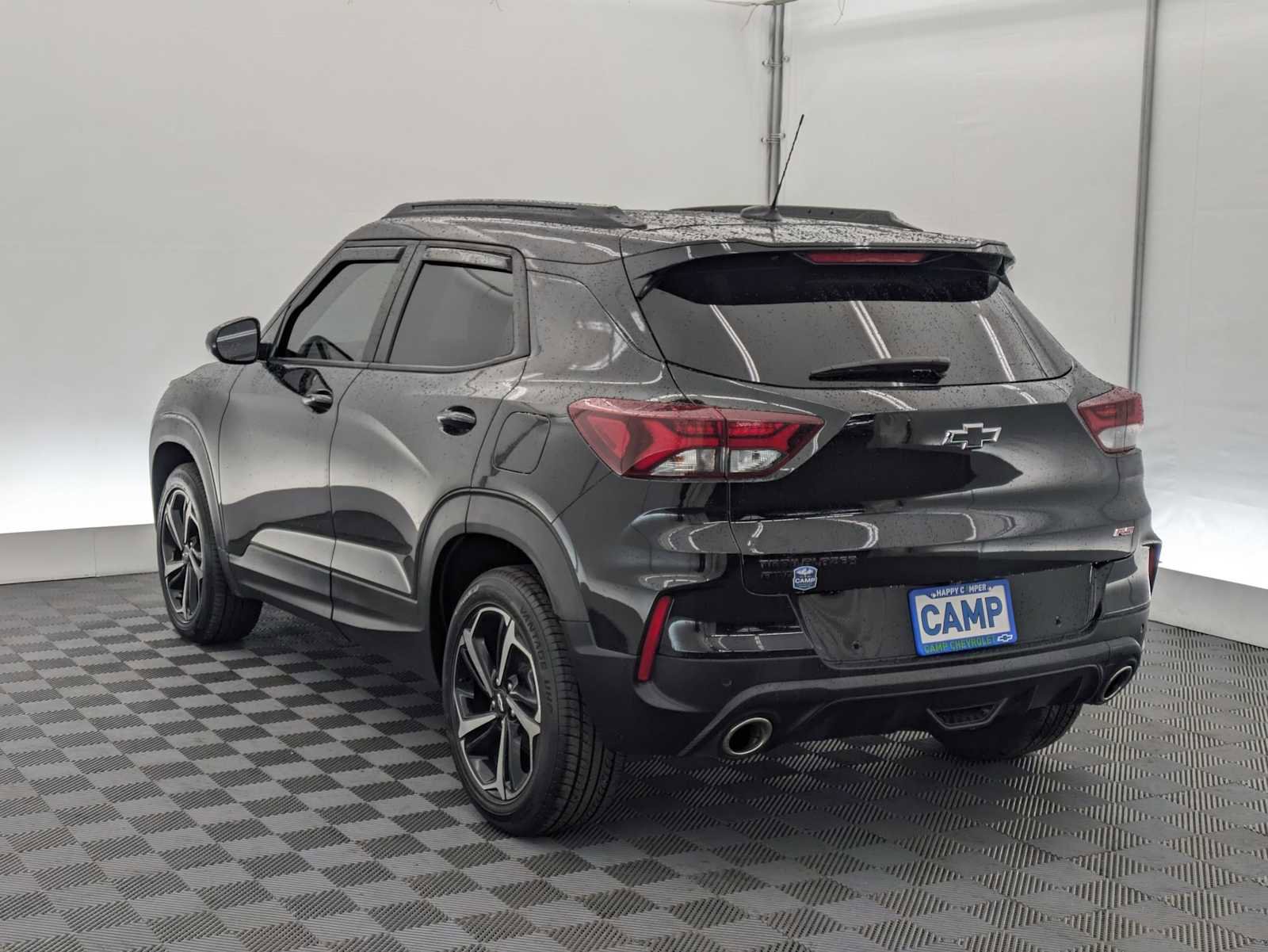 Used 2022 Chevrolet TrailBlazer RS w/ Sun and Liftgate Package image 4