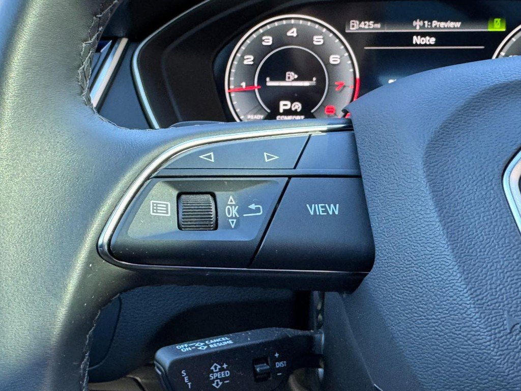 Used 2025 Audi Q5 2.0T Premium w/ Convenience Plus Package image 17