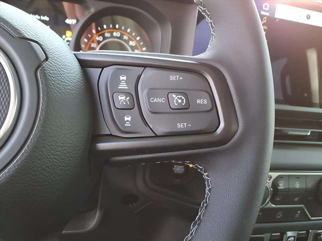 New 2026 Jeep Gladiator Mojave image 15