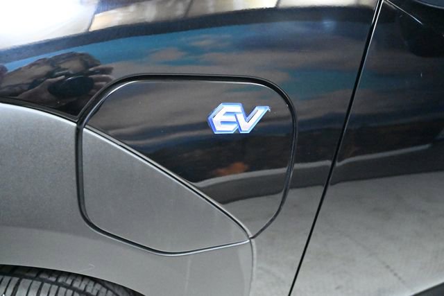 Used 2023 Subaru Solterra AWD image 16