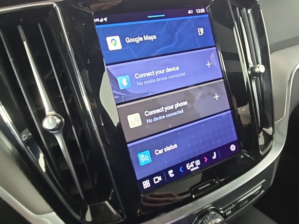 Certified 2024 Volvo S60 T8 Plus w/ Climate Package image 24