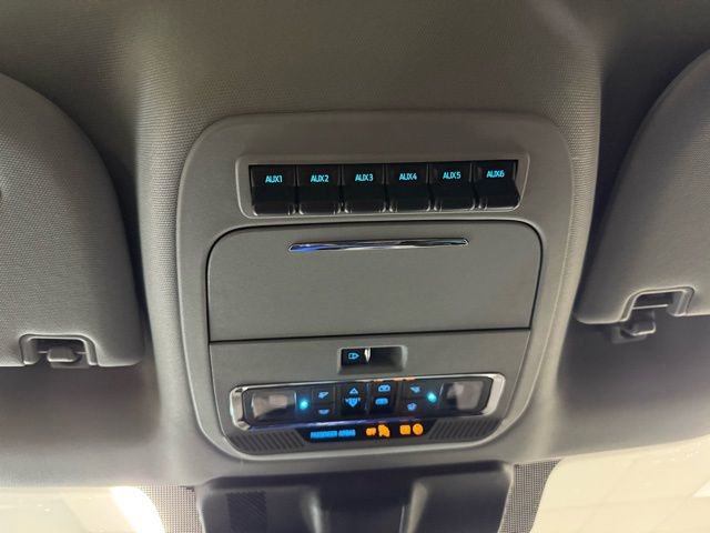 New 2026 Ford F250 Lariat w/ Black Appearance Package image 20