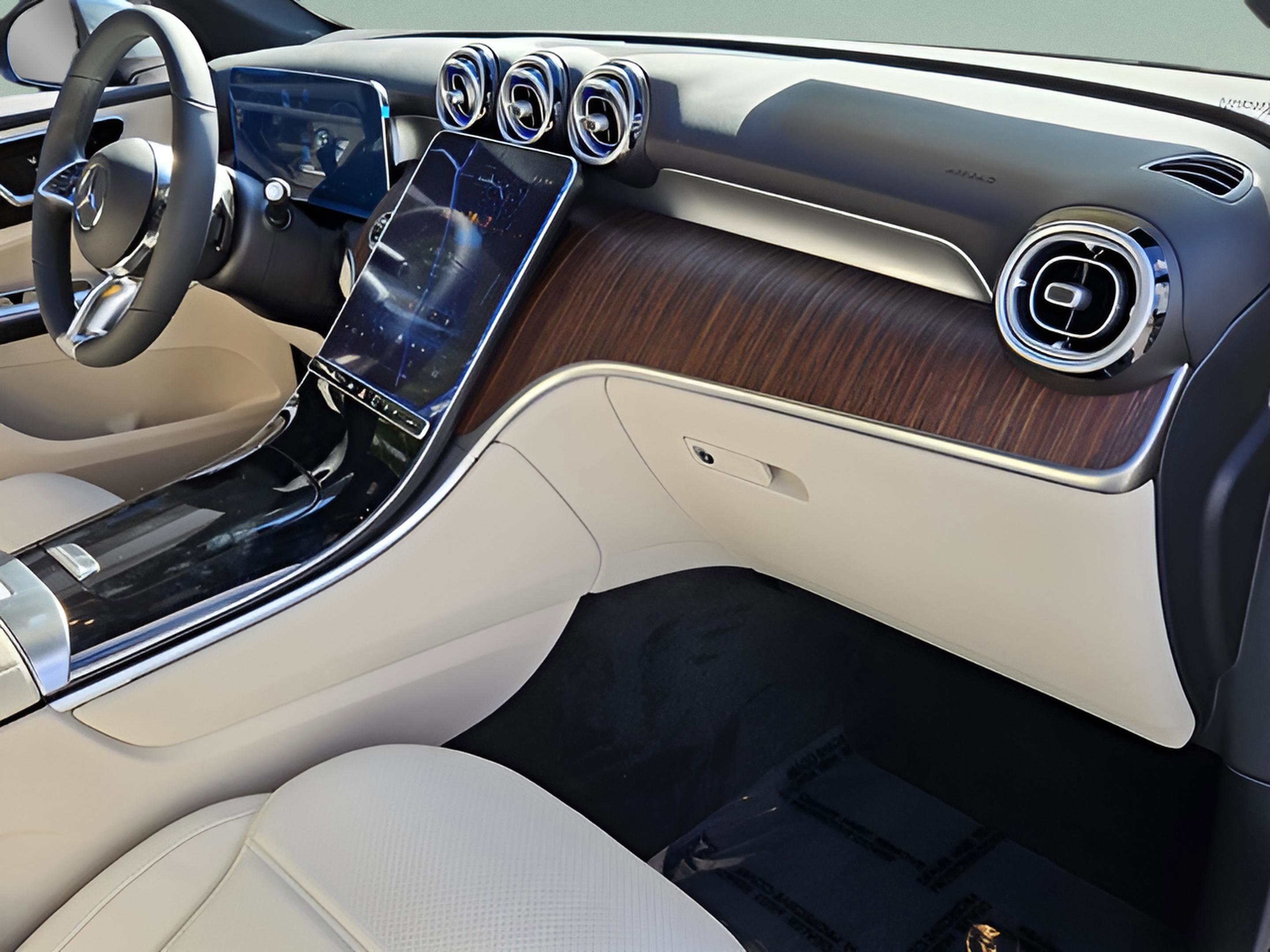 New 2026 Mercedes-Benz GLC 300 image 15