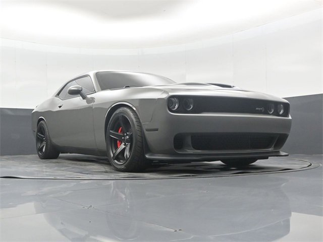 Used 2018 Dodge Challenger SRT Hellcat image 45