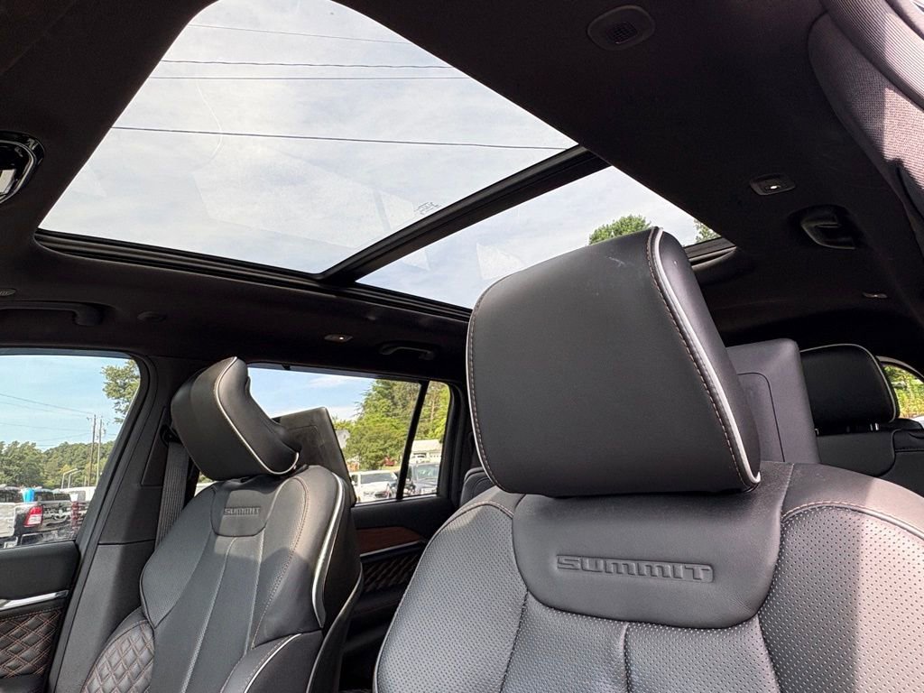 Used 2024 Jeep Grand Cherokee L Summit w/ Rear Seat Video Group I image 9