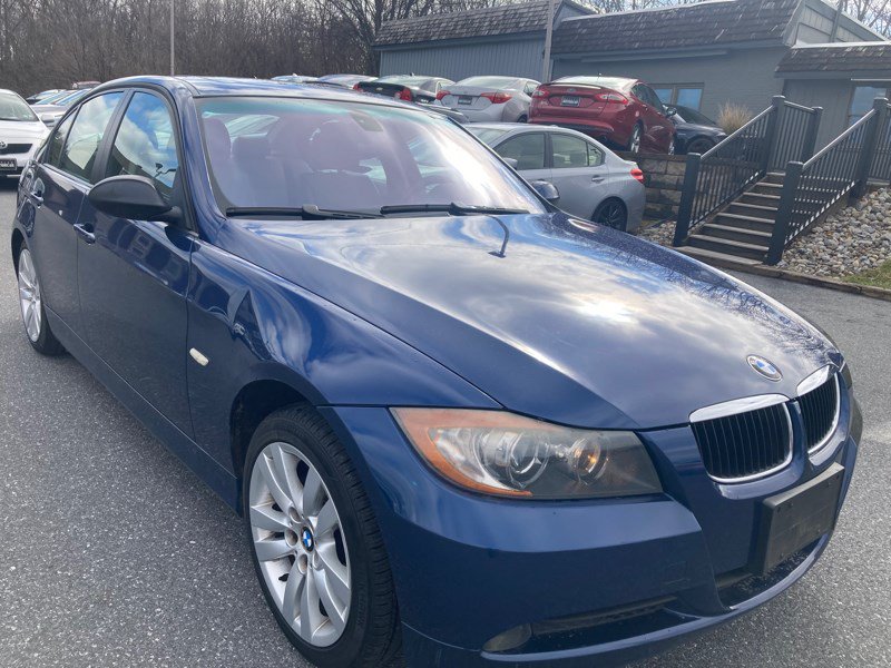 Used 2006 BMW 325i Sedan RWD image 3
