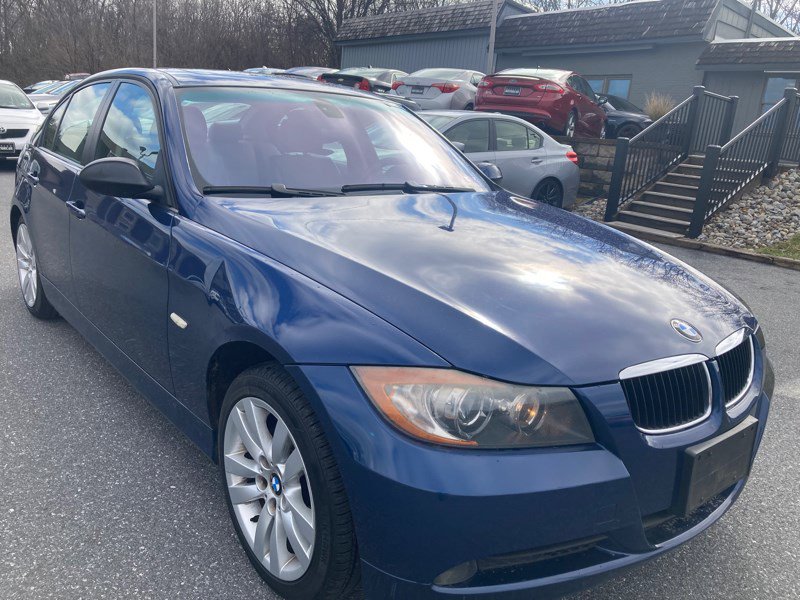 Used 2006 BMW 325i Sedan RWD image 3