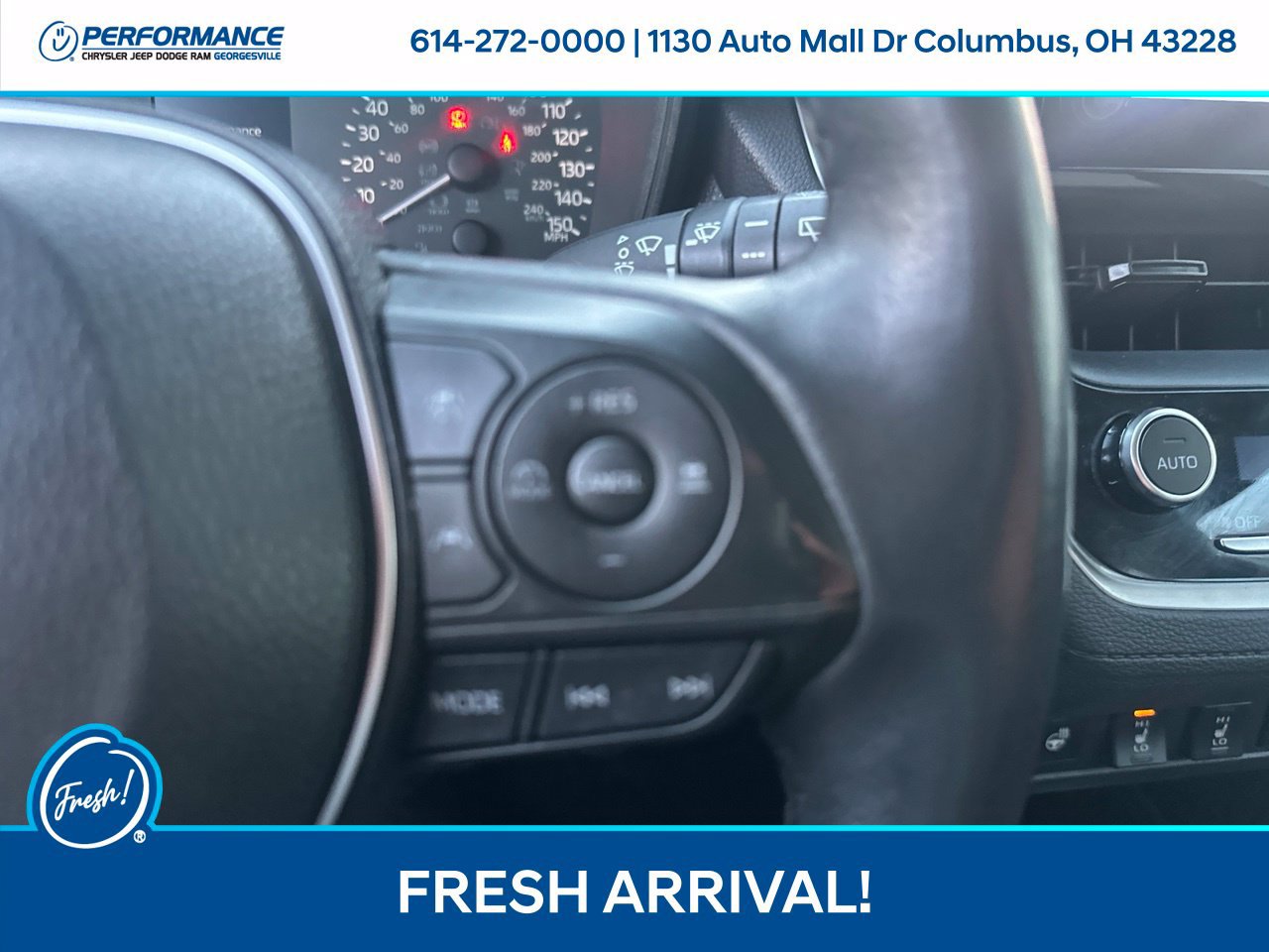 Used 2023 Toyota Corolla Cross LE AWD/4WD image 18