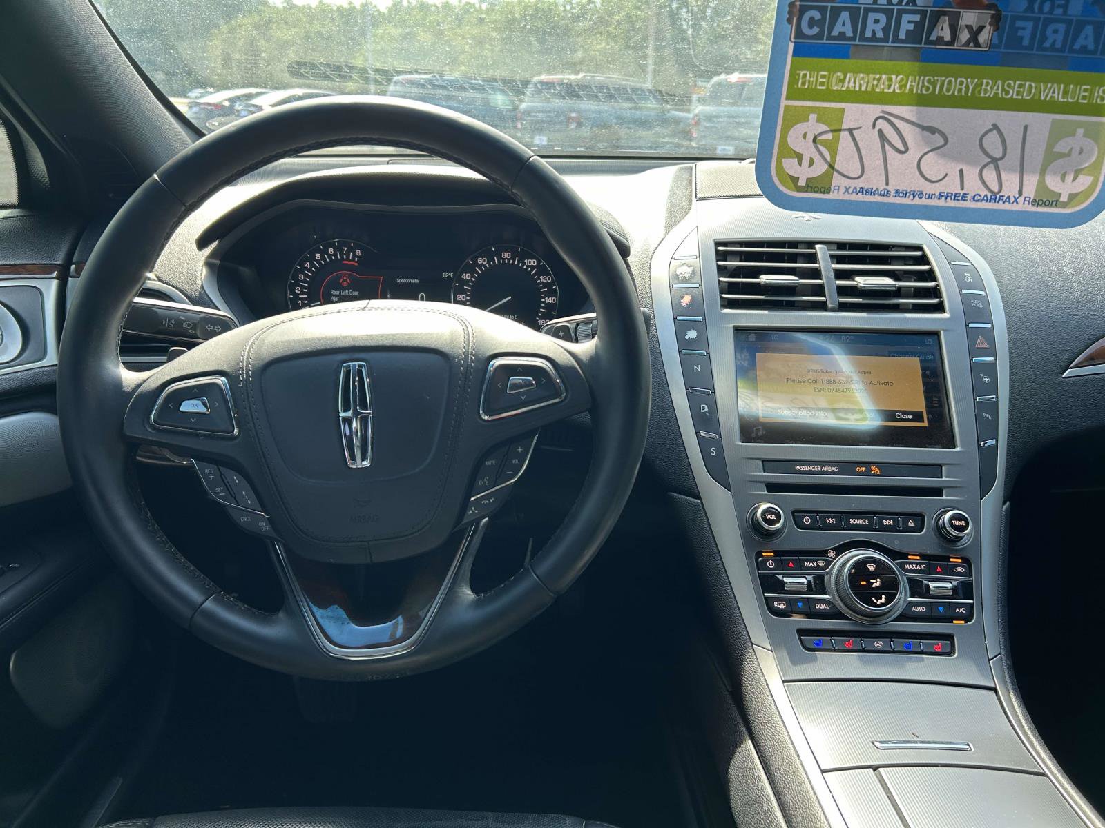 Used 2017 Lincoln MKZ Reserve w/ Luxury Package FWD image 9