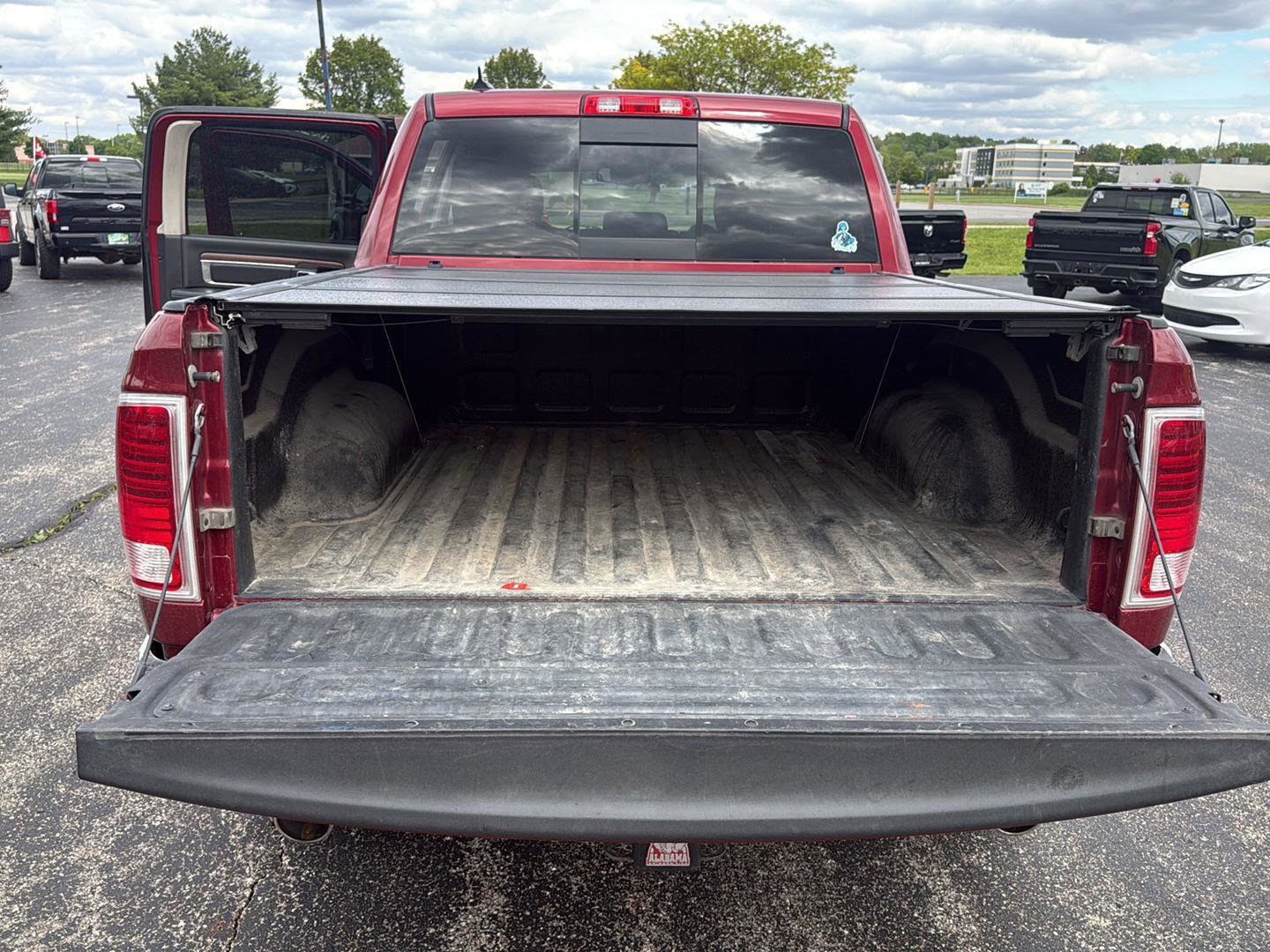 Used 2015 RAM 1500 Laramie w/ Convenience Group AWD/4WD image 21