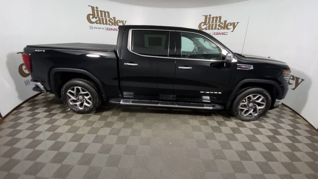 Certified 2023 GMC Sierra 1500 SLT w/ SLT Premium Plus Package AWD/4WD image 9