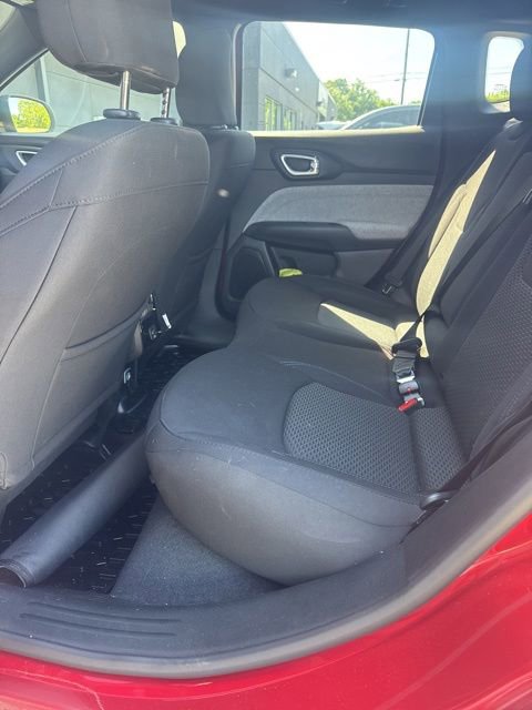 Used 2025 Jeep Compass Sport AWD/4WD image 6