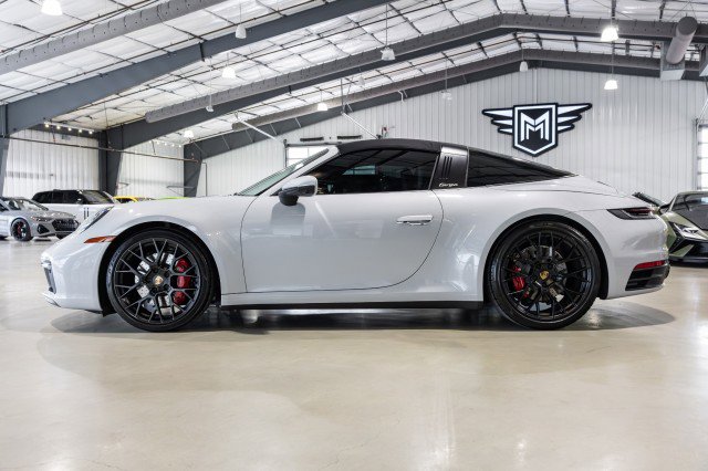 Used 2024 Porsche 911 Targa 4S w/ Premium Package image 3