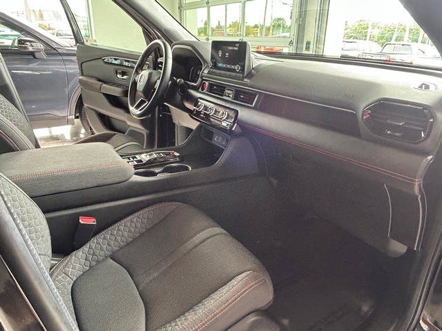 Used 2024 Honda Pilot Sport image 26