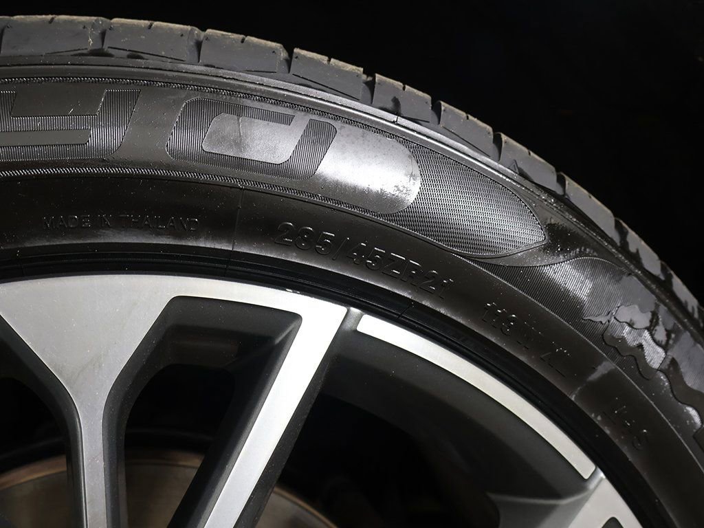 Used 2023 Audi Q8 Prestige w/ Prestige Package image 23