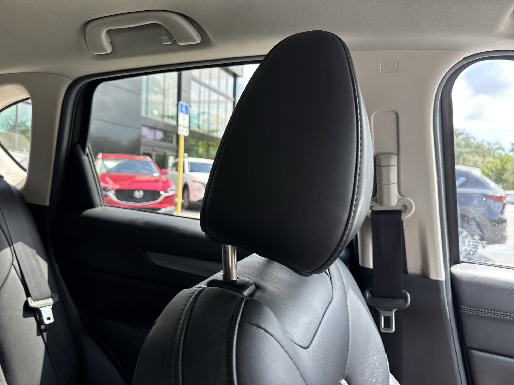 Used 2020 MAZDA CX-5 Touring FWD image 20