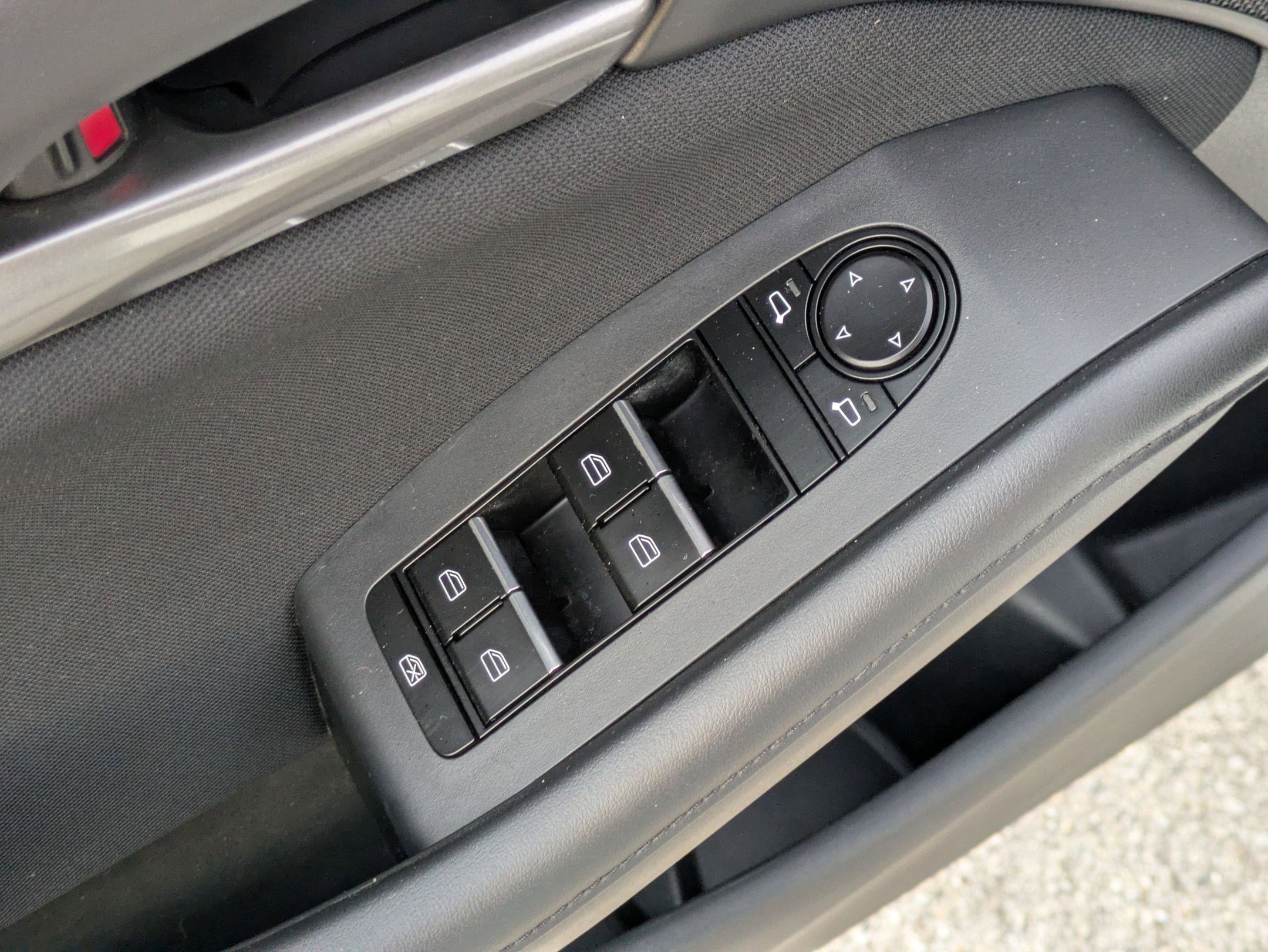 Used 2021 MAZDA MAZDA3 s image 11