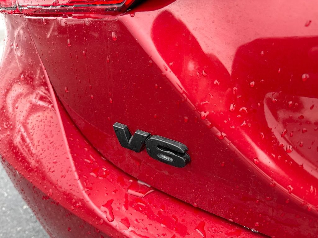 Used 2019 Toyota Camry XSE FWD image 5