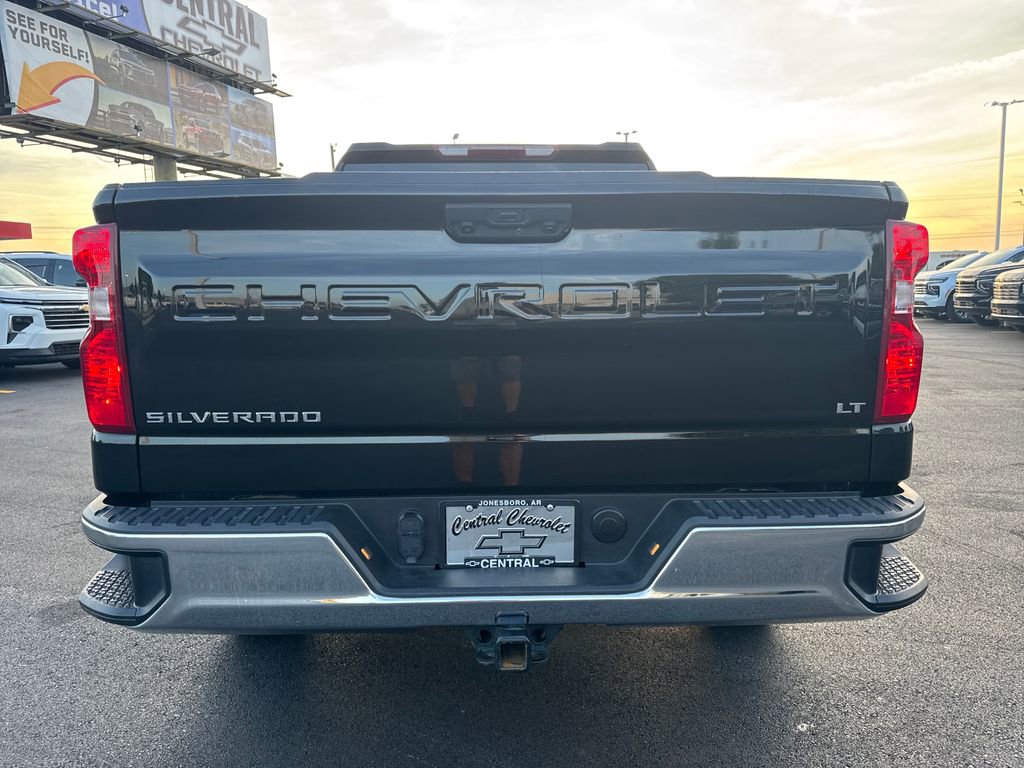 Used 2025 Chevrolet Silverado 1500 LT image 5