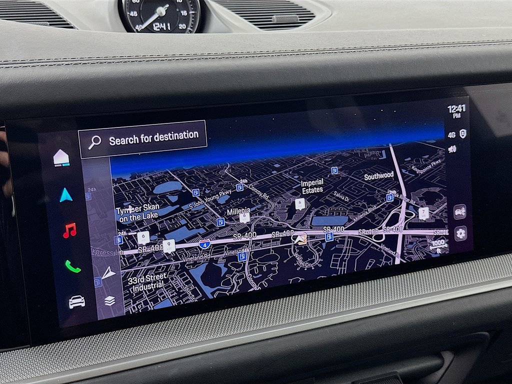 Used 2025 Porsche Cayenne S image 16