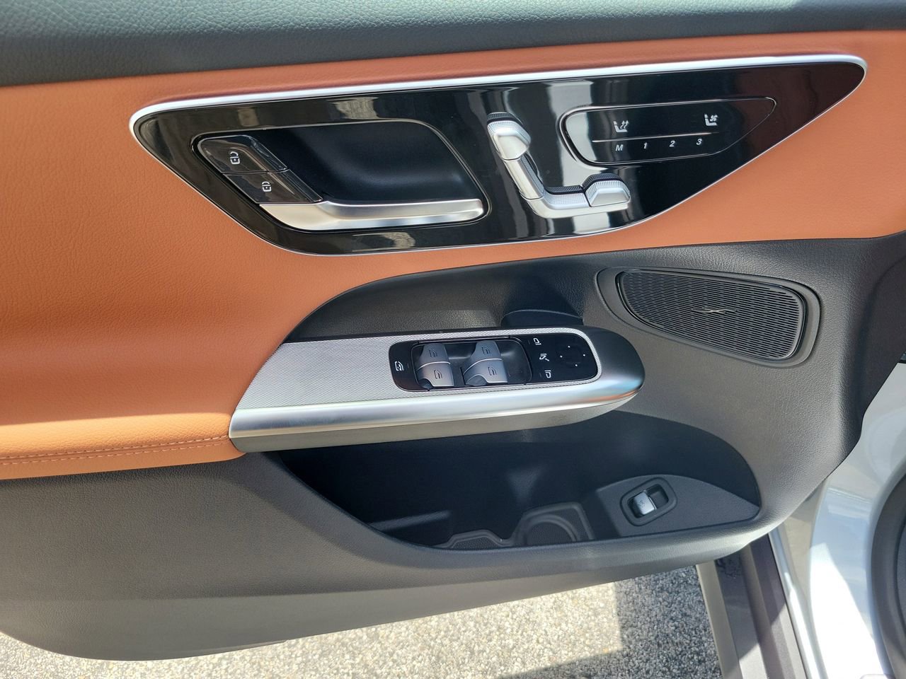 New 2026 Mercedes-Benz GLC 300 image 18