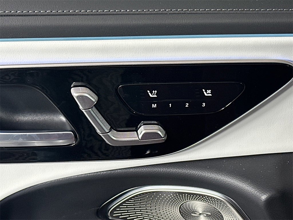 New 2026 Mercedes-Benz E 53 AMG e 4MATIC Sedan image 11