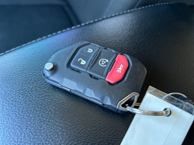 Used 2018 Jeep Wrangler Unlimited Sahara image 35