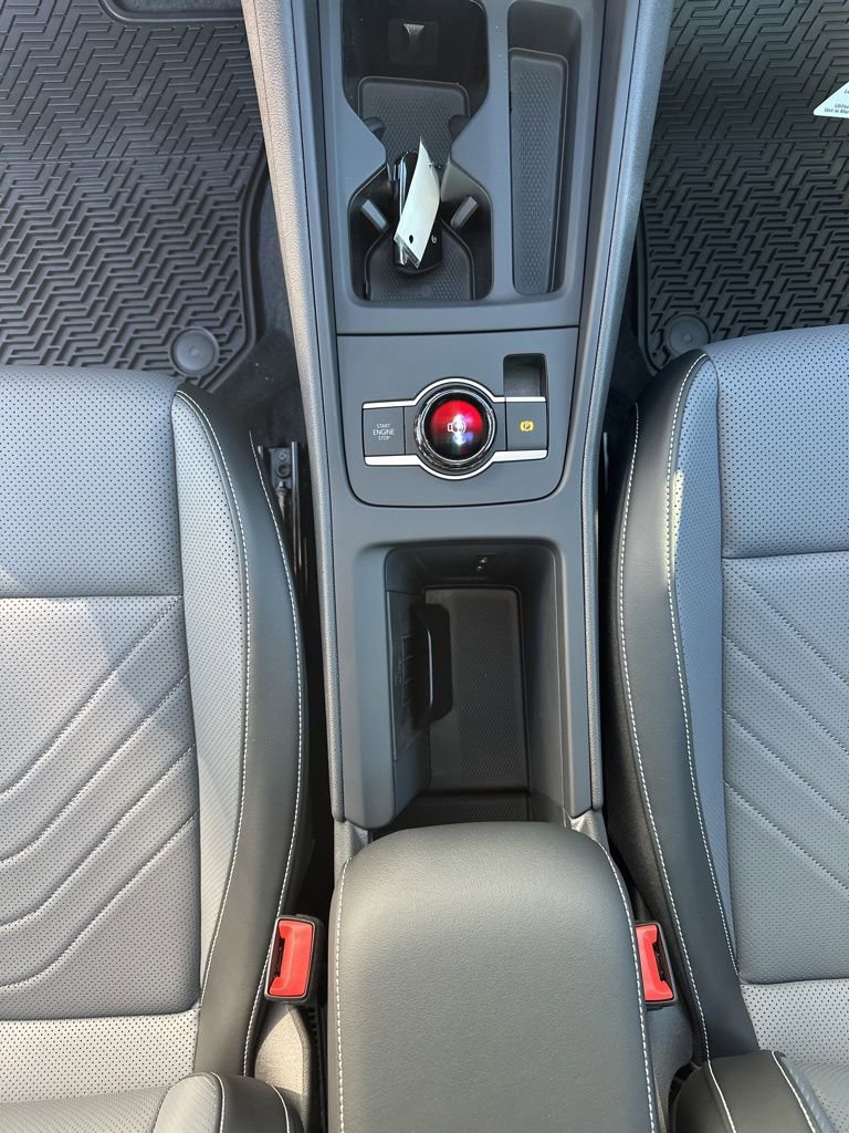 New 2025 Volkswagen Tiguan SE image 28