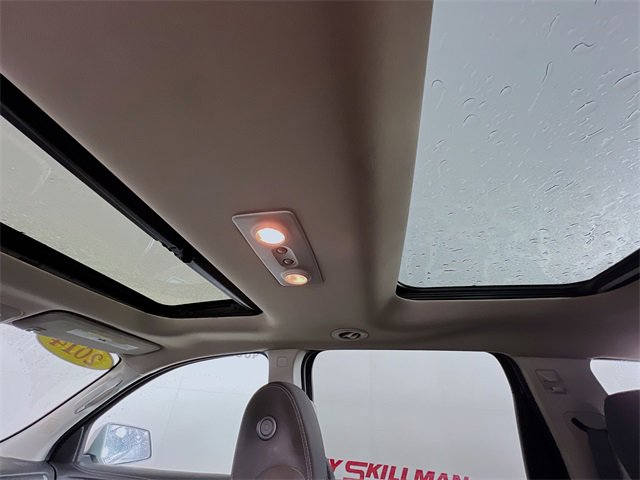 Used 2014 Chevrolet Traverse LT w/ All-Star Edition image 24