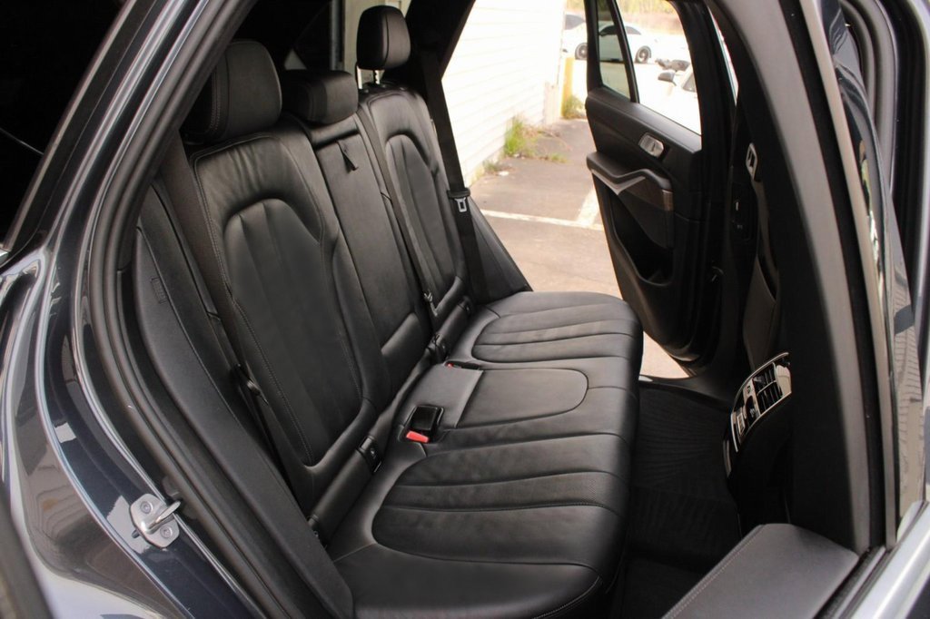 Used 2021 BMW X5 sDrive40i w/ Convenience Package image 20