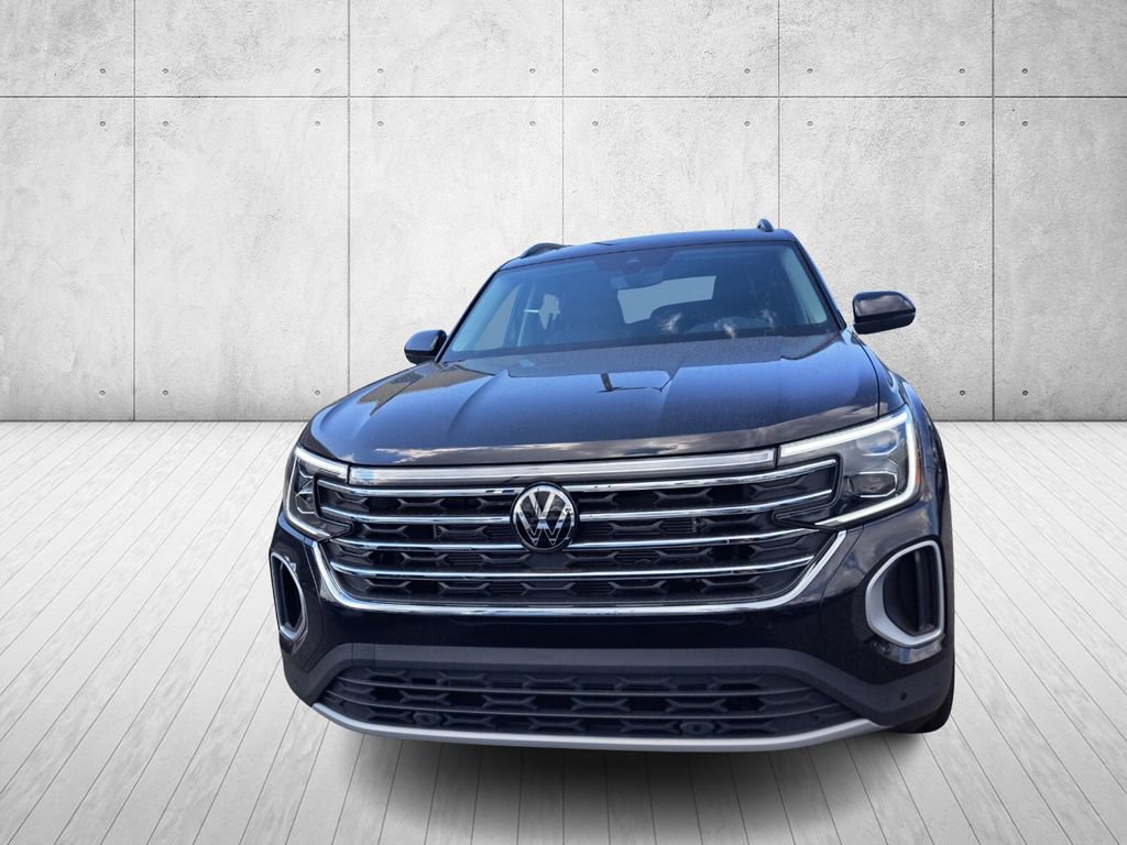 New 2026 Volkswagen Atlas SE image 2