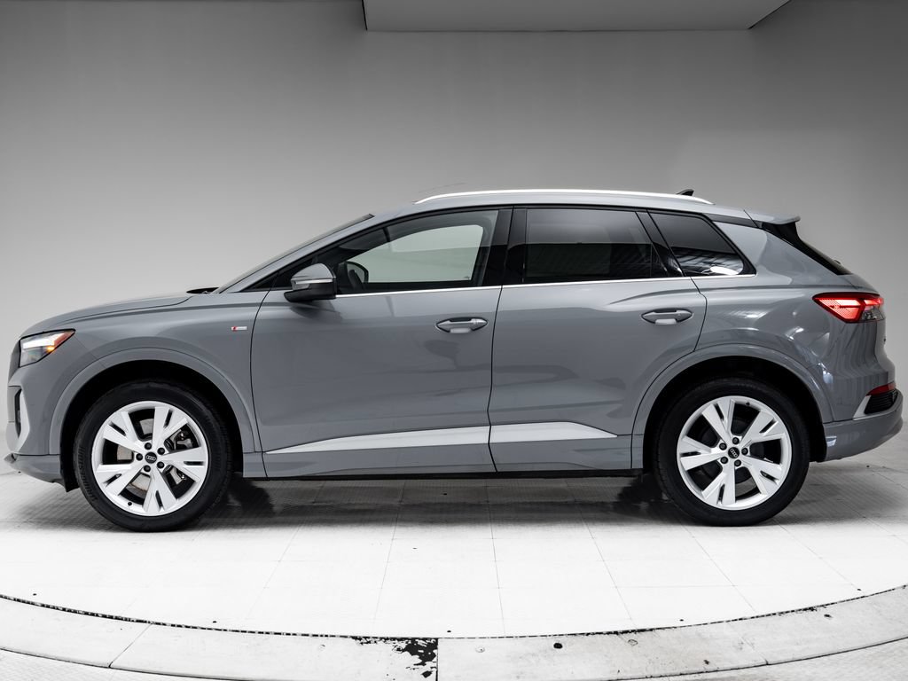 Used 2023 Audi Q4 e-tron Premium w/ Convenience Package AWD/4WD image 2