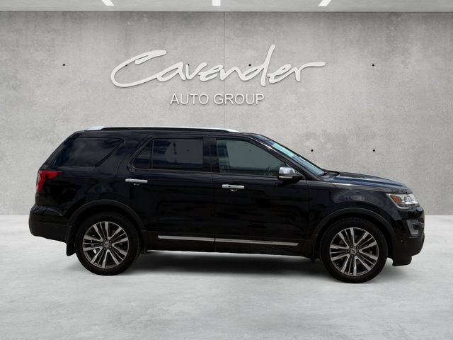 Used 2017 Ford Explorer Platinum AWD/4WD image 17