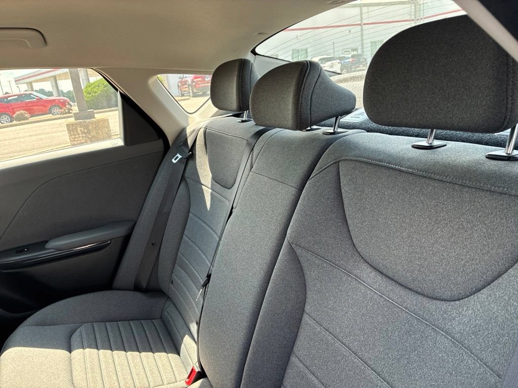 Used 2025 Kia K4 EX FWD image 15