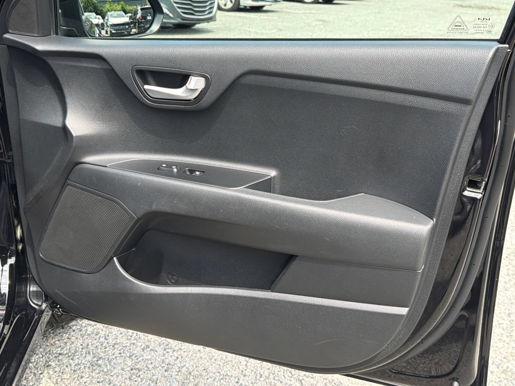 Certified 2022 Kia Rio S FWD image 10