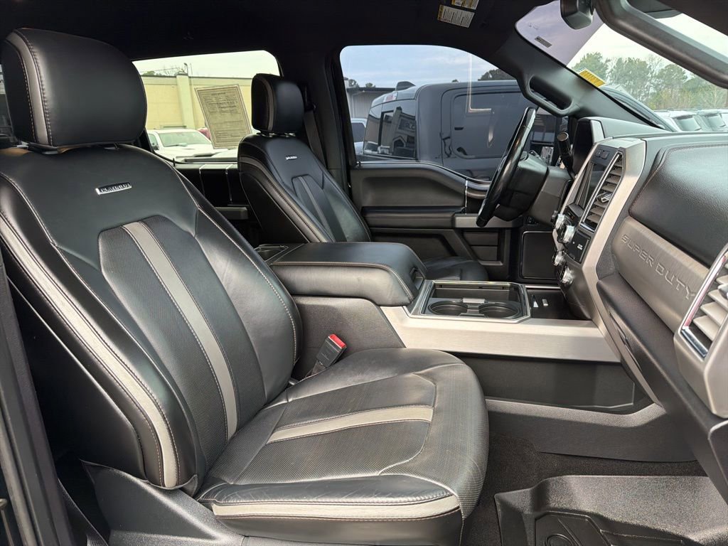 Used 2018 Ford F250 Platinum w/ FX4 Off-Road Package image 27