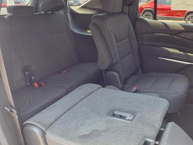 New 2026 Chevrolet Traverse LT image 7