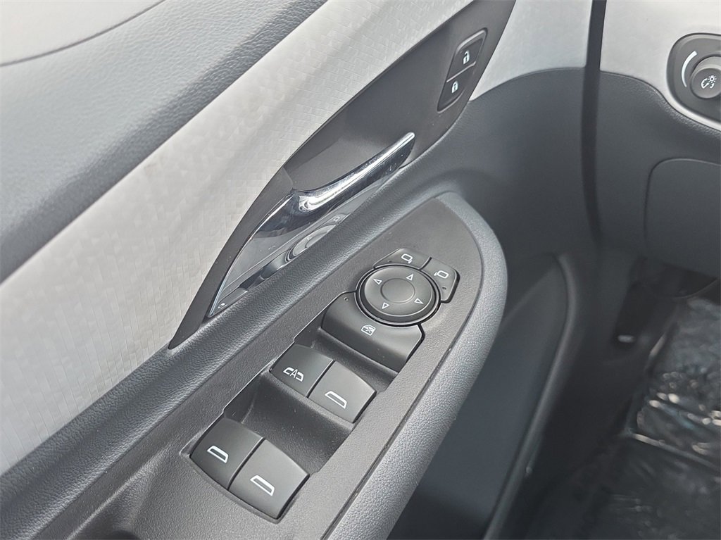 Used 2017 Chevrolet Bolt Premier w/ Driver Confidence II Package image 11