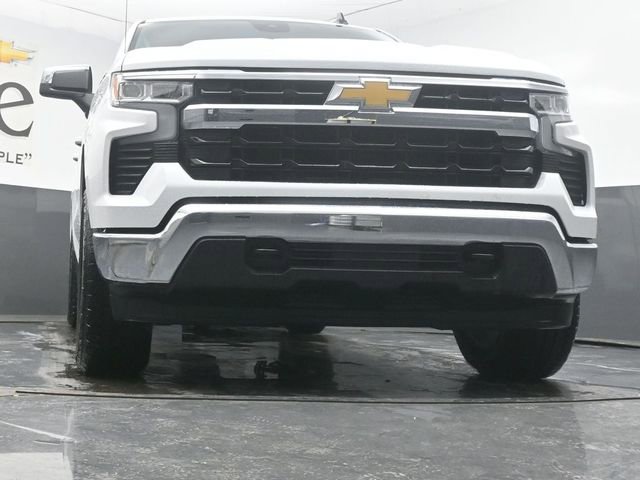 New 2026 Chevrolet Silverado 1500 LT image 3