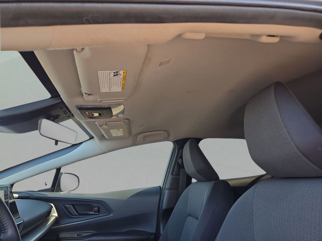 Used 2023 Toyota Prius LE image 15