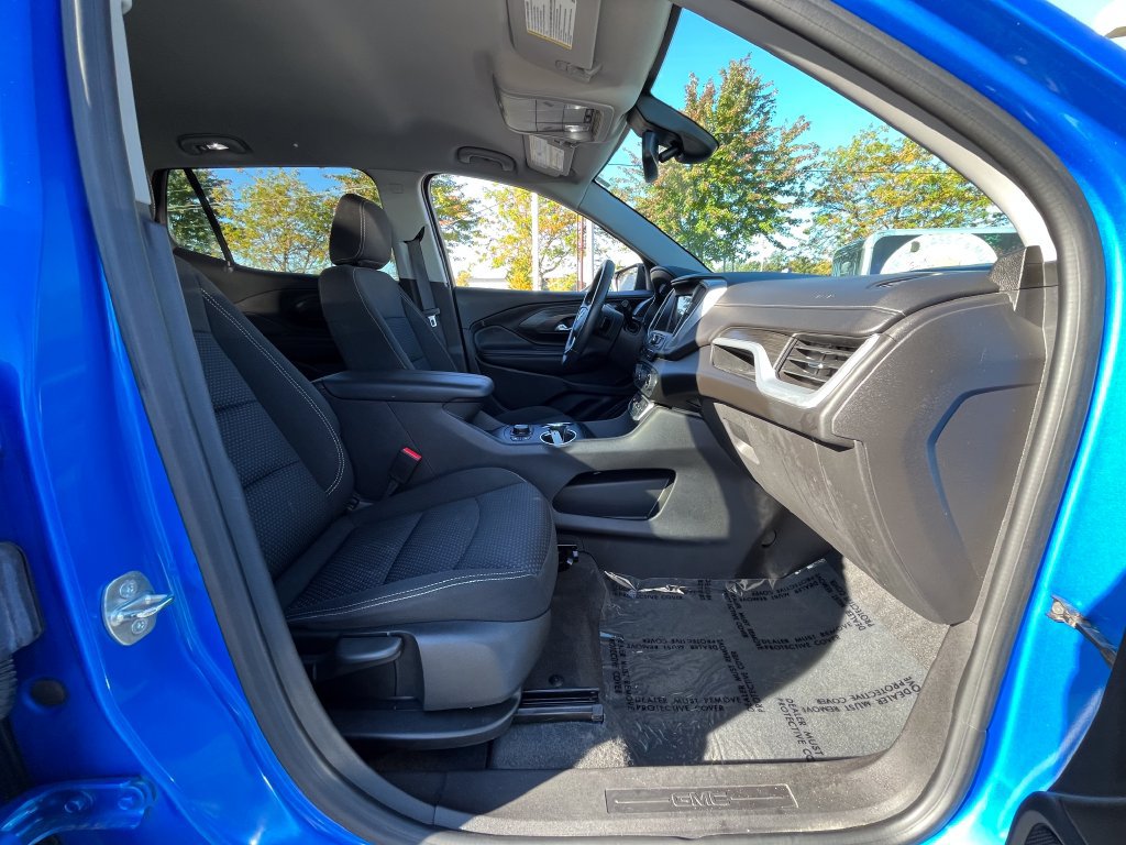Certified 2024 GMC Terrain SLE w/ Driver Convenience Package FWD image 13