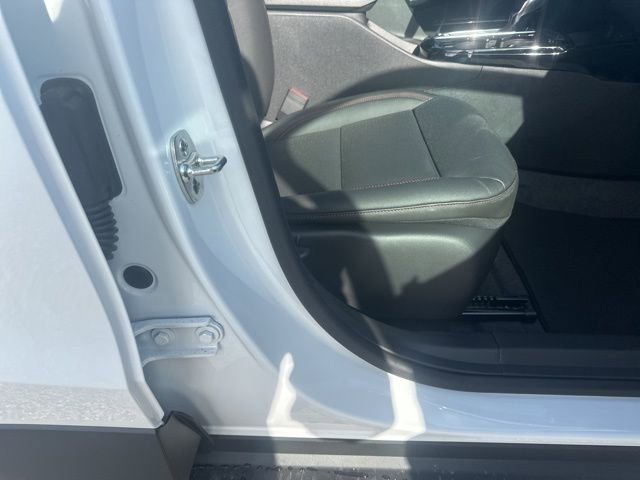 New 2026 Chevrolet Trax RS w/ Driver Confidence Package image 31